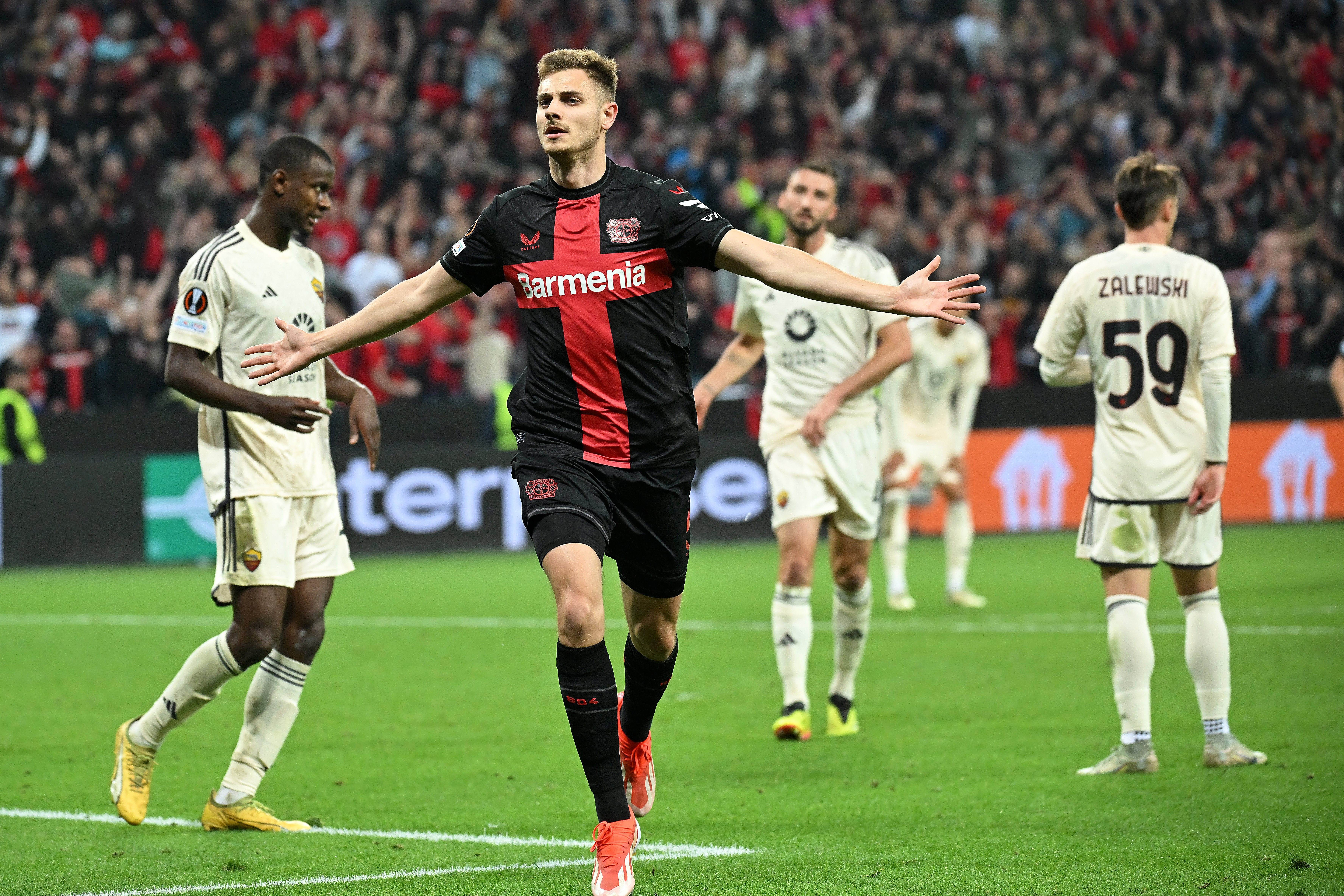 霍芬海姆客场大胜柏林赫塔,给球迷带来惊喜 霍芬海姆客场大胜柏林赫塔,给球迷带来惊喜